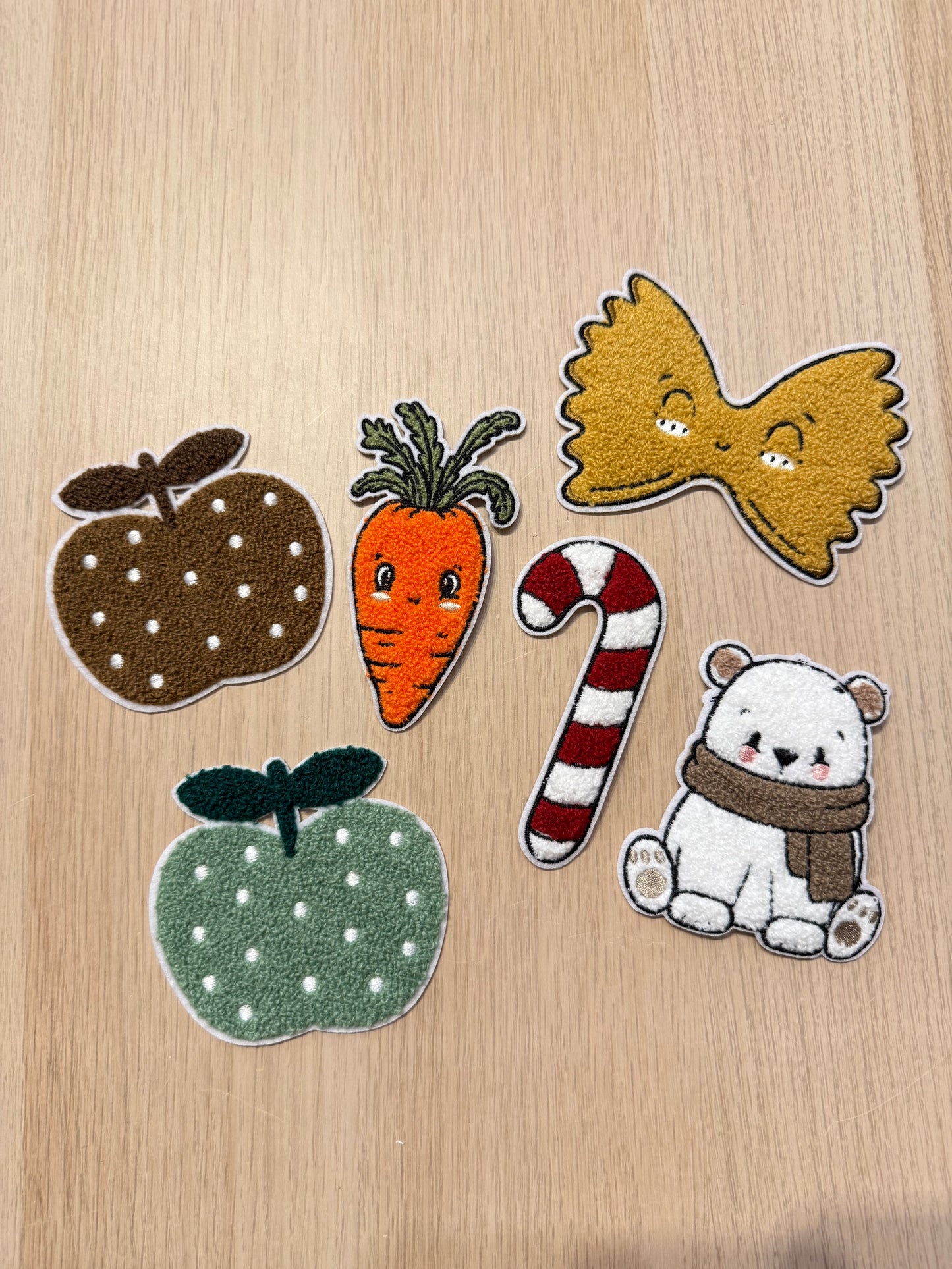 Chenille Patch: Apfel grün | 8x9cm