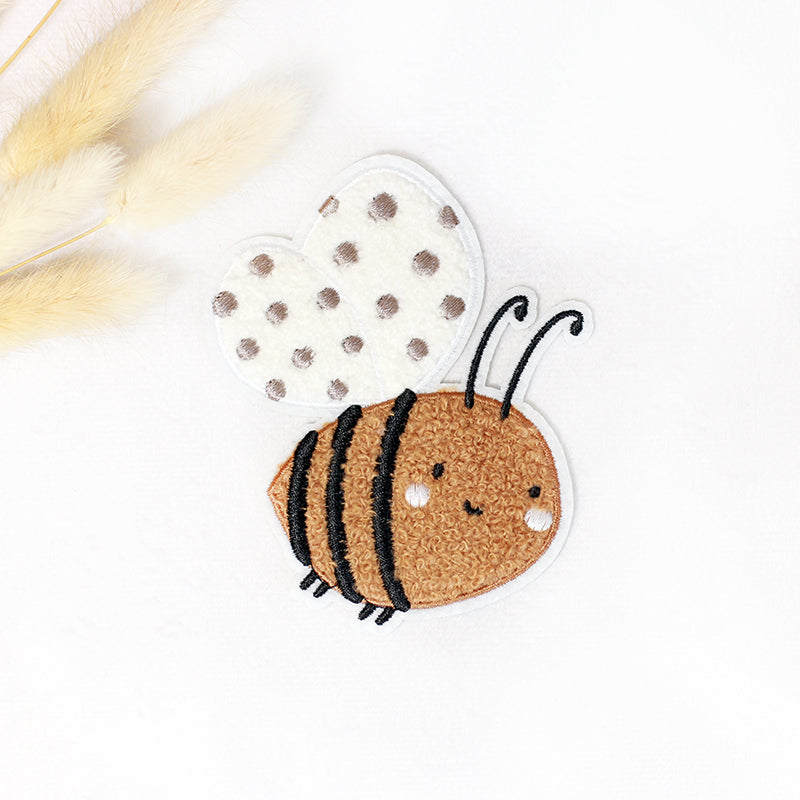 Chenille Patch: Little Bee | 9x9cm